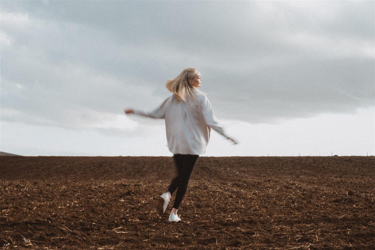 Linneskjorta – den ultimata sommarklädseln för både stil och komfort